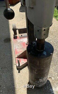 MILWAUKEE Heavy Duty Dymodrill #4096 Core Drill Core Bore Rig with 6 Bit